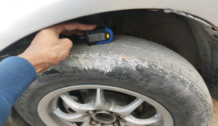 2015 Maruti Swift Dzire VXI, Petrol, Manual, 1,30,431 km, tyre