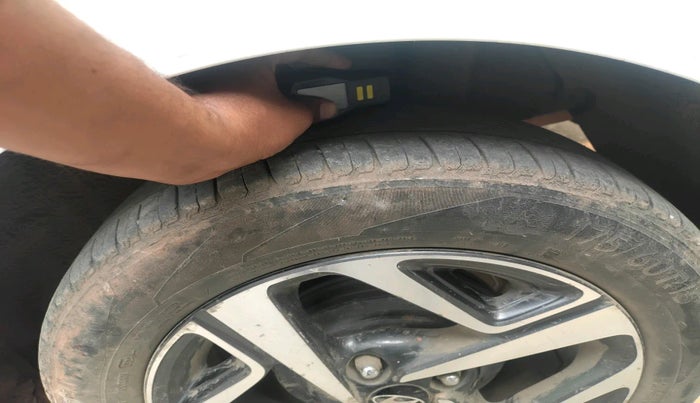 2023 Hyundai AURA SX 1.2 CNG, Petrol, Manual, 87,661 km, tyre