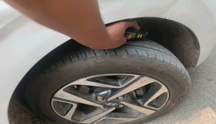 2023 Hyundai AURA SX 1.2 CNG, Petrol, Manual, 87,661 km, tyre