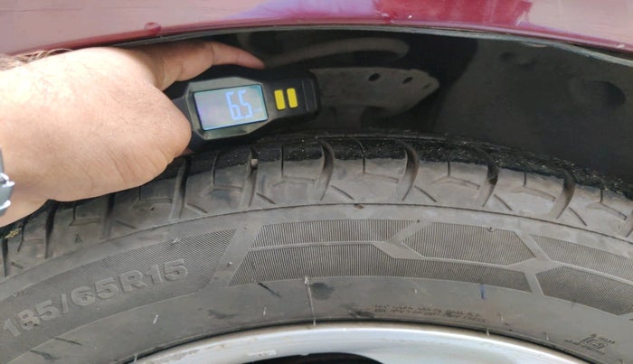 2015 Honda City 1.5L I-VTEC VX CVT, Petrol, Automatic, 1,13,577 km, tyre