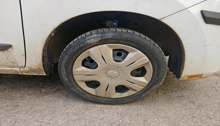 2016 Maruti Wagon R 1.0 VXI, Petrol, Manual, 13,330 km, tyre