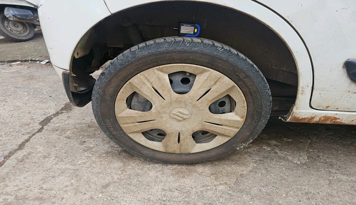 2016 Maruti Wagon R 1.0 VXI, Petrol, Manual, 13,330 km, tyre