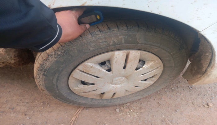 2023 Maruti Alto LXI O, Petrol, Manual, 27,123 km, tyre