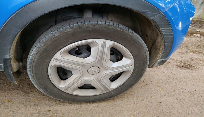 2020 Tata NEXON XM PETROL, Petrol, Manual, 91,303 km, tyre