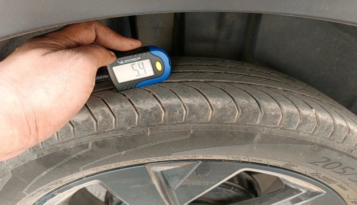 2024 Volkswagen TAIGUN GT Line 1.0L TSI AT, Petrol, Automatic, 28,529 km, tyre