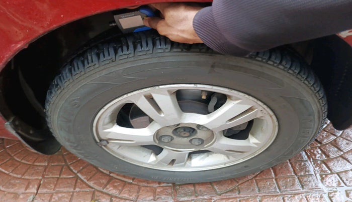 2010 Hyundai i20 ASTA 1.2, Petrol, Manual, 69,417 km, tyre