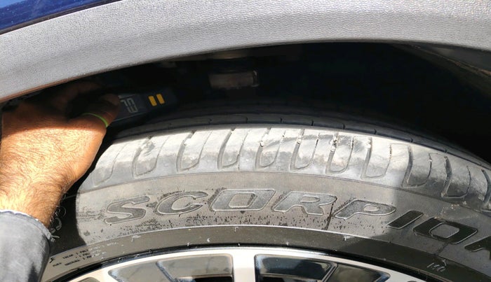 2020 Mercedes Benz GLC CLASS 200 Progressive, Petrol, Automatic, 51,026 km, tyre