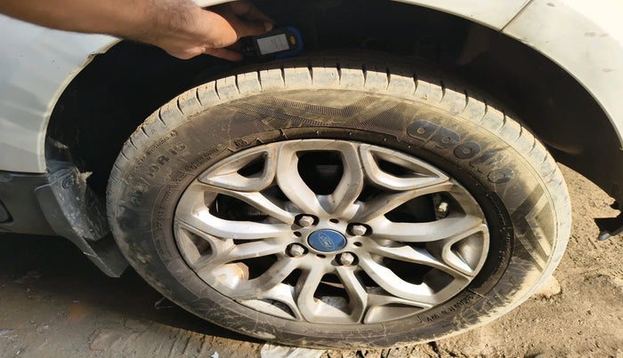 2017 Ford Ecosport TITANIUM 1.5L DIESEL, Diesel, Manual, 75,291 km, tyre