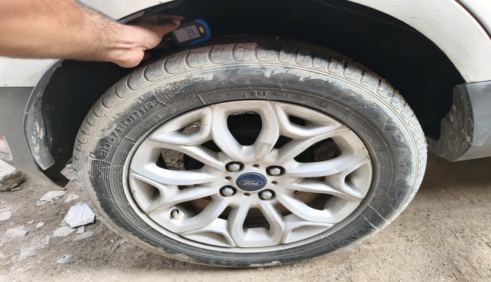 2017 Ford Ecosport TITANIUM 1.5L DIESEL, Diesel, Manual, 75,291 km, tyre