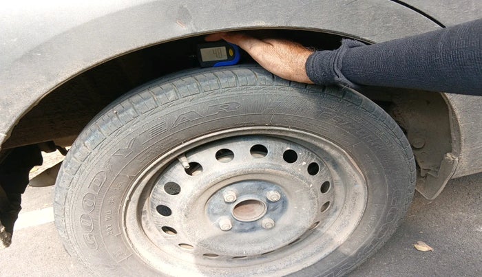 2020 Maruti New Wagon-R ZXI 1.2 AMT, Petrol, Automatic, 63,867 km, tyre