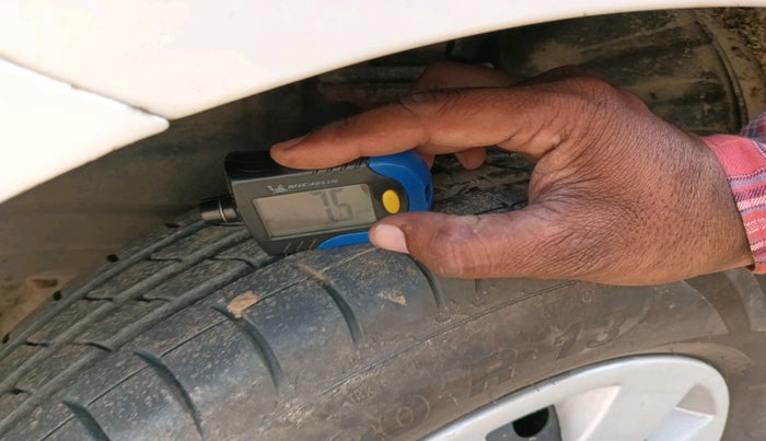 2017 Maruti Wagon R 1.0 LXI CNG, Petrol, Manual, 64,500 km, tyre