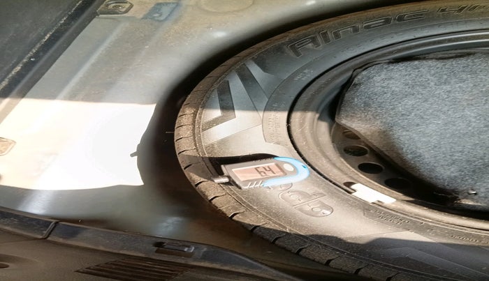 2022 Hyundai VENUE SX 1.0 TURBO IMT, Petrol, Manual, 76,287 km, tyre