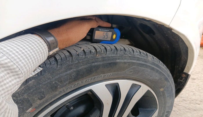 2023 Tata Tiago XT RHYTHM PETROL, Petrol, Manual, 12,200 km, tyre