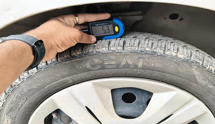 2015 Maruti Wagon R 1.0 VXI, Petrol, Manual, 1,12,742 km, tyre