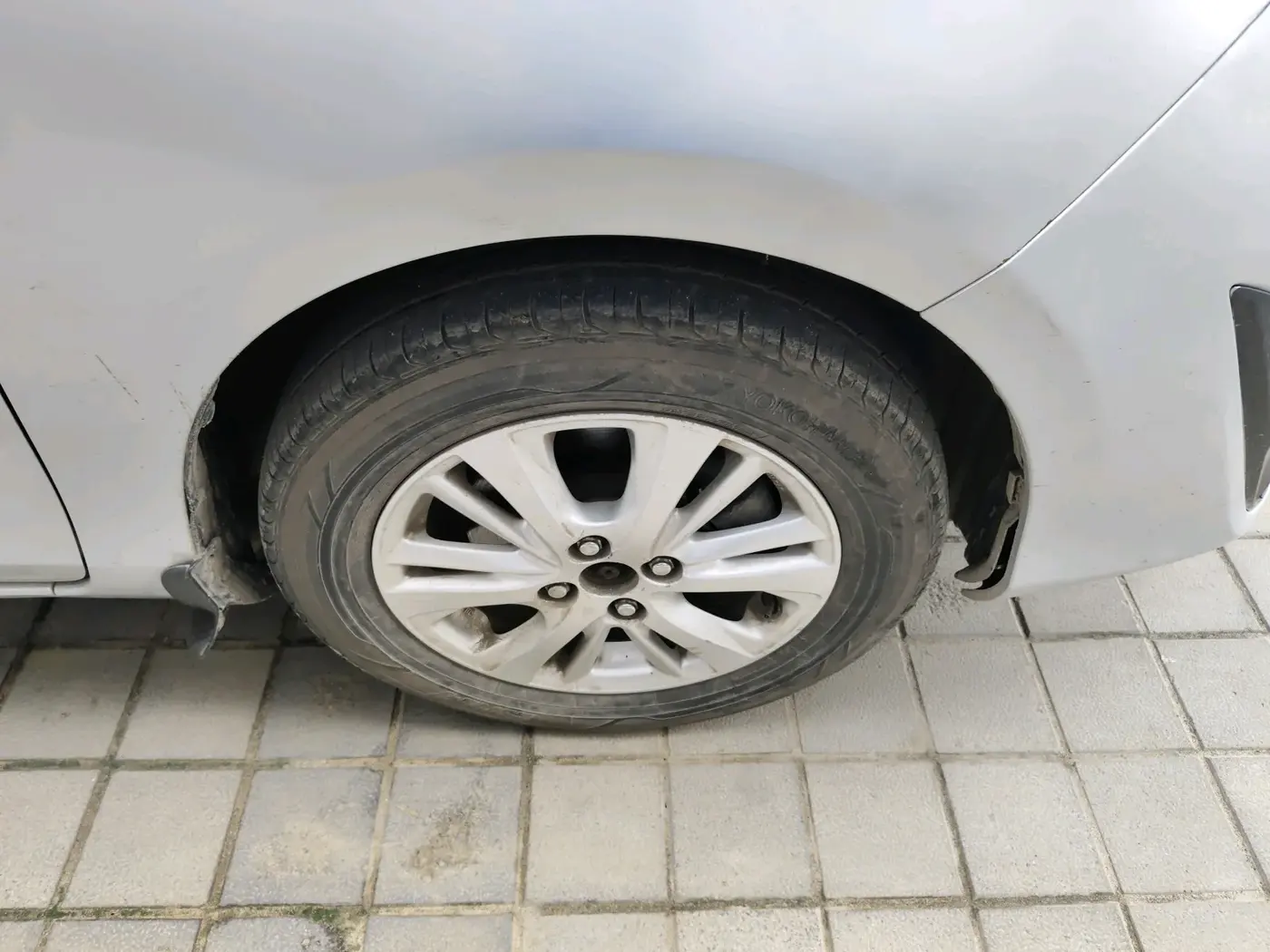 2018 Toyota YARIS V MT, Petrol, Manual, 1,07,396 km, tyre