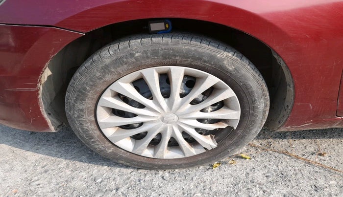 2017 Maruti Ciaz SIGMA 1.4 MT PETROL, Petrol, Manual, 1,04,369 km, tyre