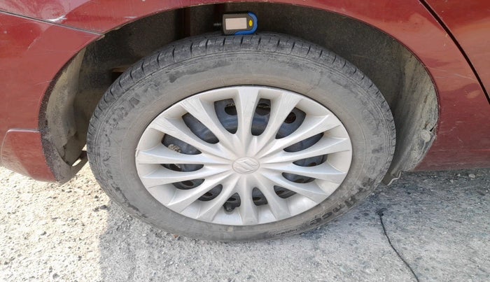 2017 Maruti Ciaz SIGMA 1.4 MT PETROL, Petrol, Manual, 1,04,369 km, tyre