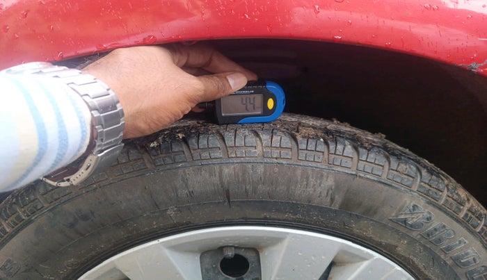 2012 Maruti Swift VXI, Petrol, Manual, 73,032 km, tyre