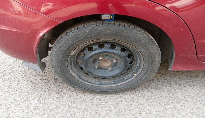 2015 Ford Figo Aspire TREND 1.5 DIESEL, Diesel, Manual, 1,37,622 km, tyre