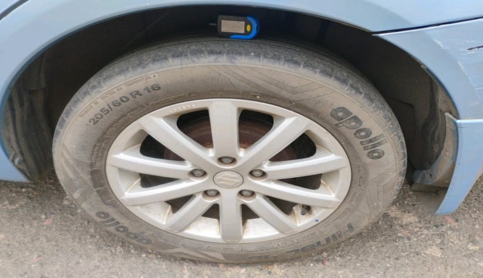 2012 Maruti SX4 ZXI, Petrol, Manual, 76,331 km, tyre