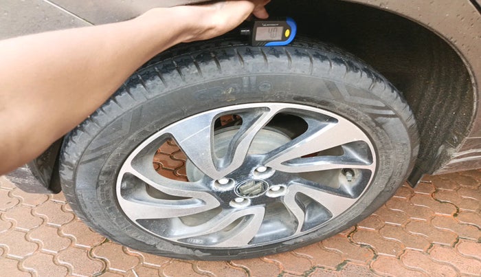 2020 Maruti Baleno ZETA CVT PETROL 1.2, Petrol, Automatic, 17,909 km, tyre