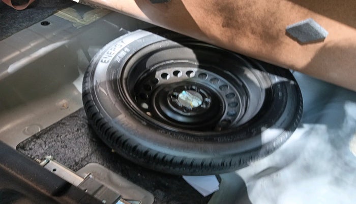 2016 Honda City 1.5L I-VTEC VX CVT, Petrol, Automatic, 41,163 km, tyre