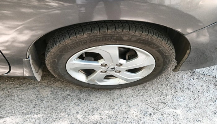 2016 Honda City 1.5L I-VTEC VX CVT, Petrol, Automatic, 41,163 km, tyre