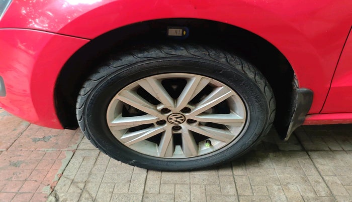 2013 Volkswagen Polo GT TSI AT, Petrol, Automatic, 51,949 km, tyre