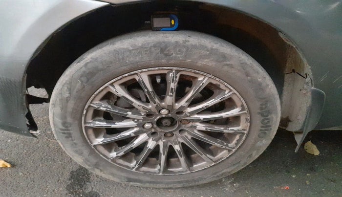 2013 Toyota Etios GD, Diesel, Manual, 1,84,479 km, tyre