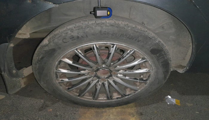 2013 Toyota Etios GD, Diesel, Manual, 1,84,479 km, tyre