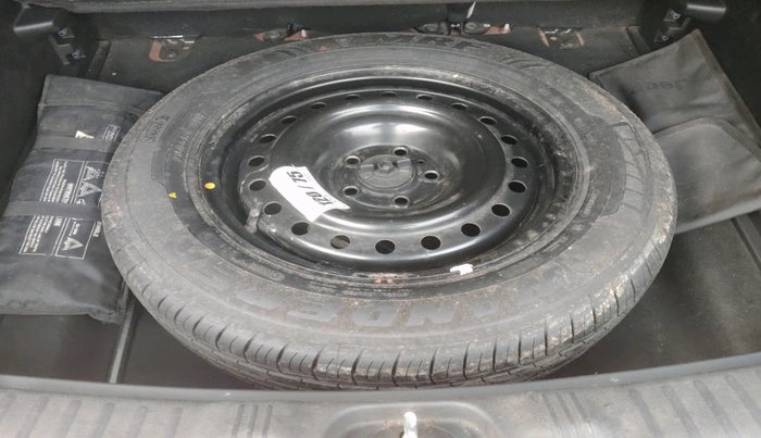 2019 Jeep Compass LIMITED PLUS DIESEL, Diesel, Manual, 1,10,893 km, tyre