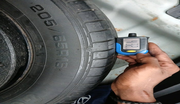 2017 Hyundai Creta E PLUS 1.6 PETROL, Petrol, Manual, 65,749 km, tyre