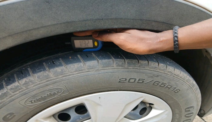 2017 Hyundai Creta E PLUS 1.6 PETROL, Petrol, Manual, 65,749 km, tyre