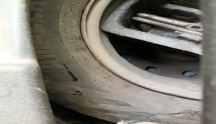 2012 Maruti Wagon R 1.0 LXI CNG, Petrol, Manual, 93,204 km, tyre