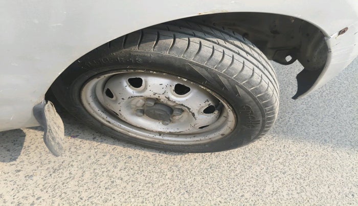 2010 Maruti Wagon R LXI MINOR, Petrol, Manual, 1,27,900 km, tyre