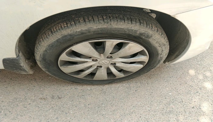 2018 Maruti Baleno DELTA PETROL 1.2, Petrol, Manual, 75,638 km, tyre