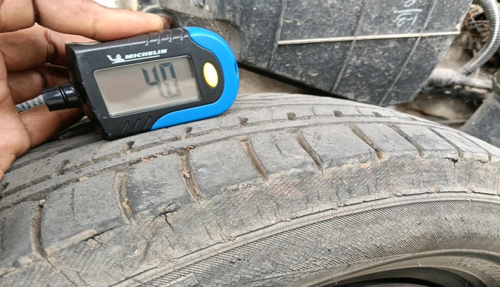 2011 Tata Nano STD, Petrol, Manual, 44,201 km, tyre