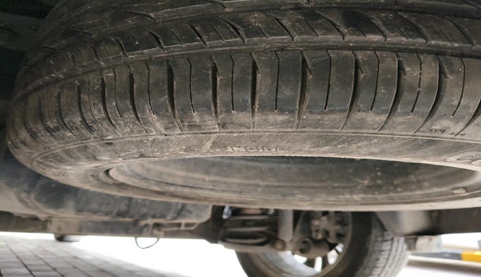 2021 MG HECTOR PLUS SHARP 2.0 DIESEL TURBO MT 6-STR, Diesel, Manual, 1,08,778 km, tyre