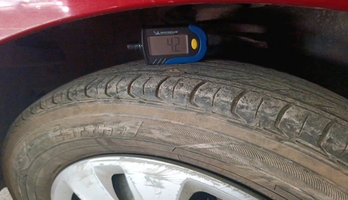 2012 Hyundai i10 SPORTZ 1.2 AT, Petrol, Automatic, 51,184 km, tyre