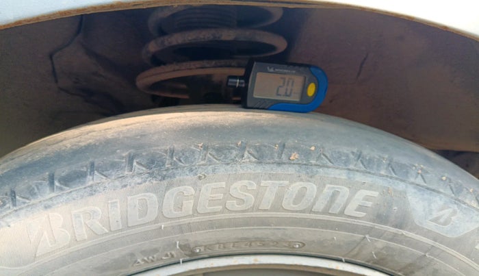 2011 Maruti Swift VDI, Diesel, Manual, 1,16,839 km, tyre