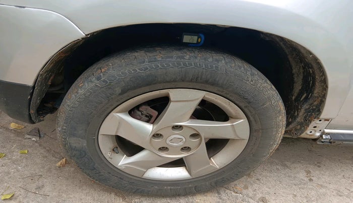 2013 Renault Duster 85 PS RXL DIESEL (OPT), Diesel, Manual, 67,953 km, tyre