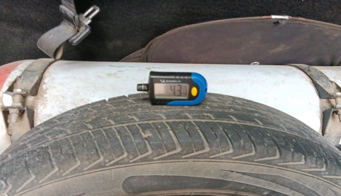 2020 Maruti New Wagon-R LXI CNG 1.0, Petrol, Manual, 75,976 km, tyre