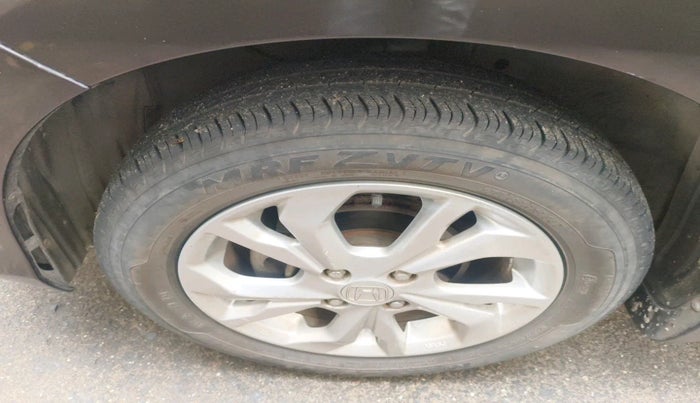 2020 Honda Amaze 1.2L I-VTEC VX, Petrol, Manual, 20,041 km, tyre