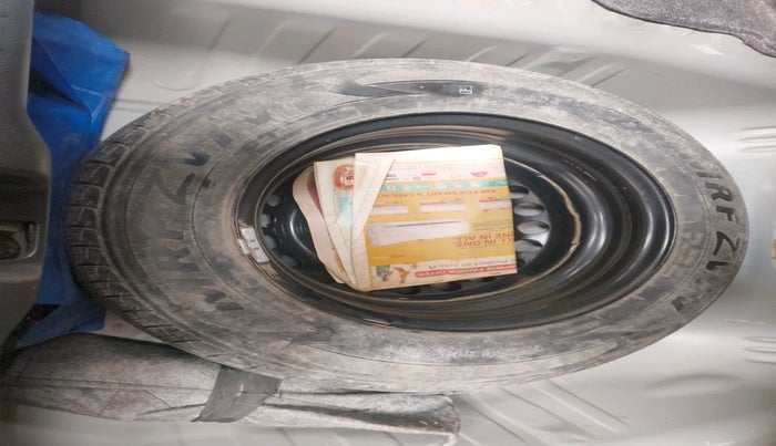 2020 Honda Amaze 1.2L I-VTEC VX, Petrol, Manual, 20,041 km, tyre