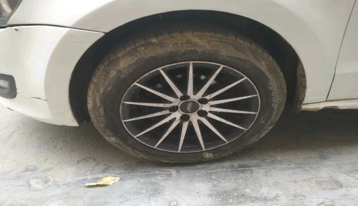 2011 Volkswagen Polo TRENDLINE 1.2L PETROL, Petrol, Manual, 92,225 km, tyre