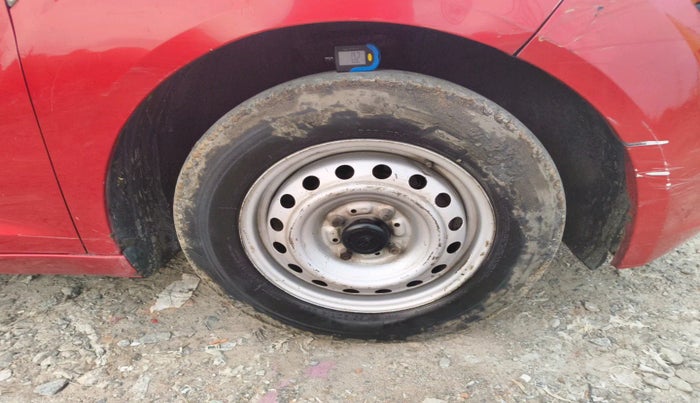 2021 Tata ALTROZ XE PETROL, Petrol, Manual, 86,436 km, tyre