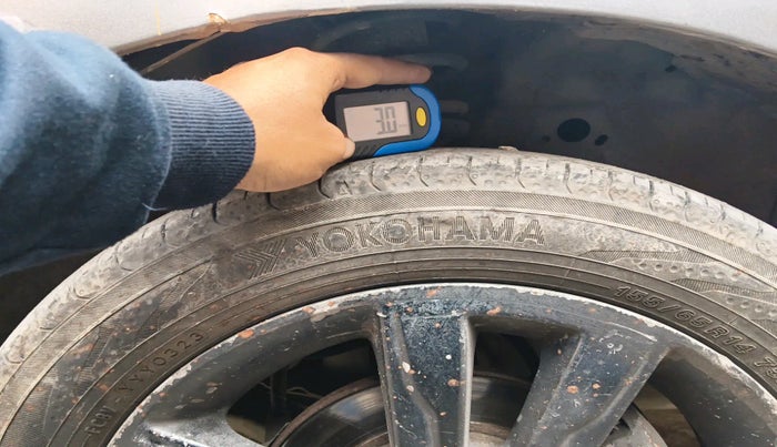 2014 Maruti Wagon R 1.0 VXI, Petrol, Manual, 1,47,500 km, tyre