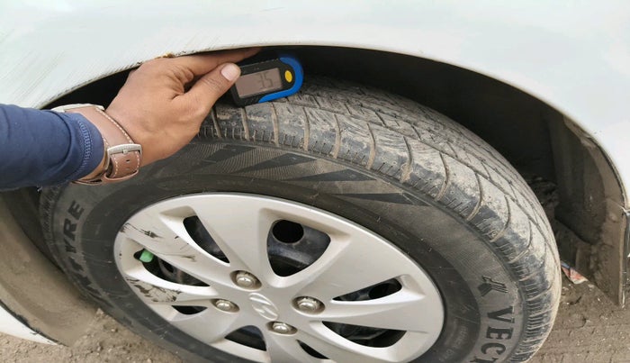 2010 Hyundai i10 MAGNA 1.2, Petrol, Manual, 47,195 km, tyre