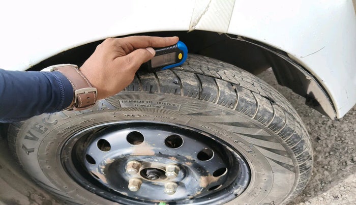 2010 Hyundai i10 MAGNA 1.2, Petrol, Manual, 47,195 km, tyre