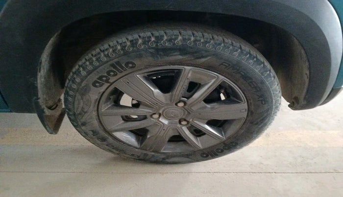 2021 Renault Kwid CLIMBER 1.0 AMT (O), Petrol, Automatic, 23,978 km, tyre